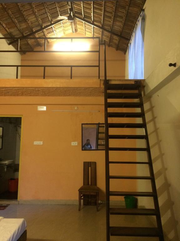 Nature Loft Hotel Пондичери Екстериор снимка