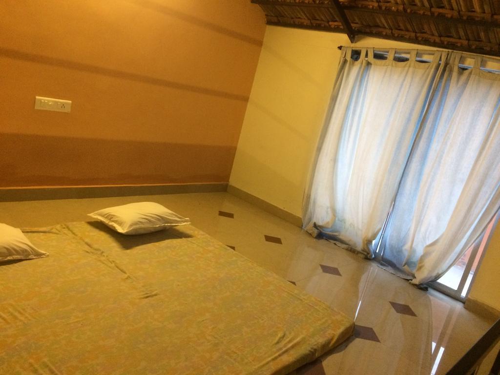 Nature Loft Hotel Пондичери Екстериор снимка